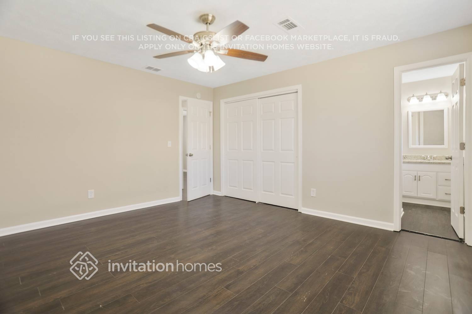 Building Photo - 468 Village Run