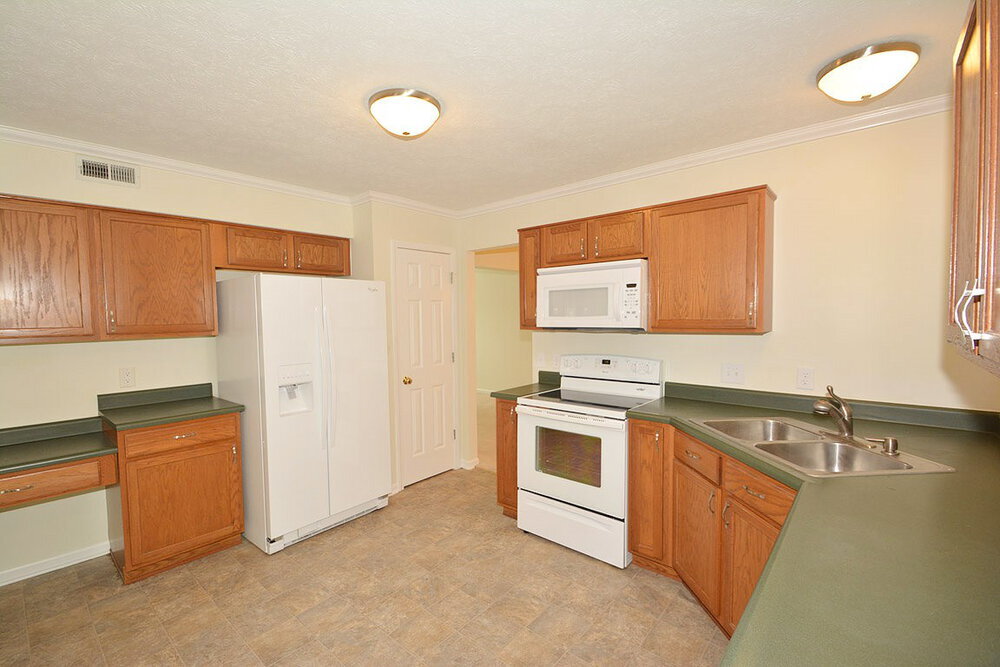 Building Photo - 3146 Crestwell Dr
