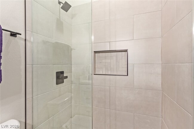 Building Photo - 4785 N Grand Canyon Dr