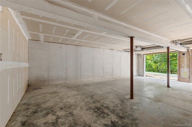 Building Photo - 7 Van Keuren Ave