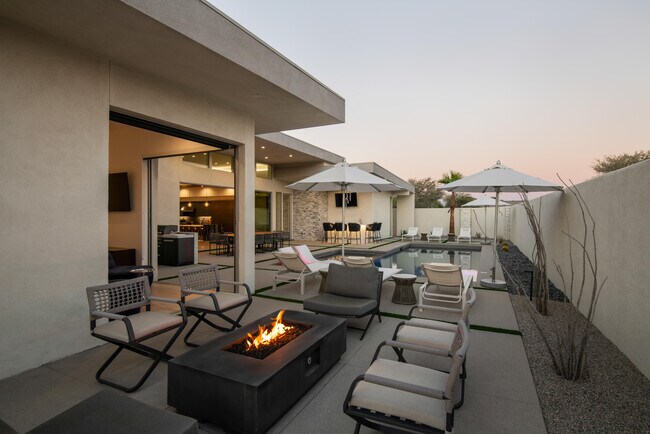 Building Photo - 80943 Elemento Ln
