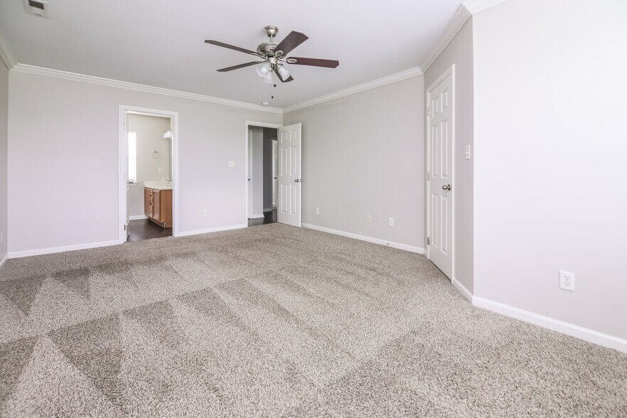 Building Photo - 1513 Clover Ridge Ct