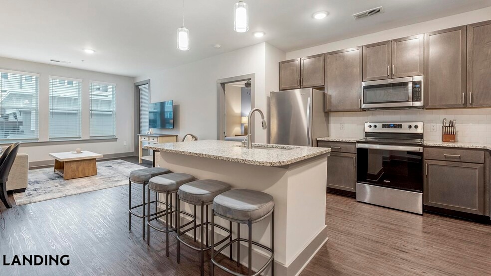Building Photo - 404 Gallop Ln