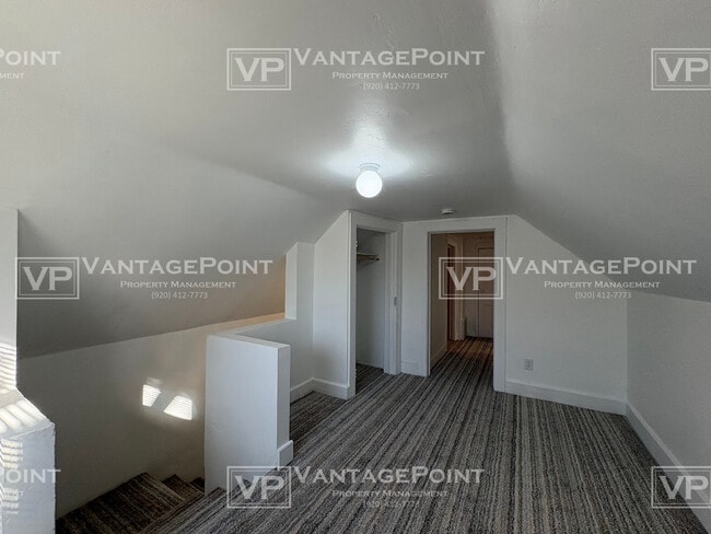 Building Photo - 2106 Thomas St