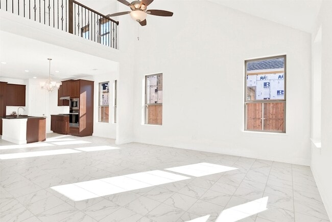 Building Photo - 2414 Thavie St