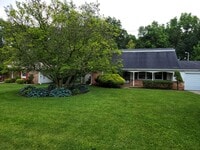 Building Photo - 3915 S Orchard Ct