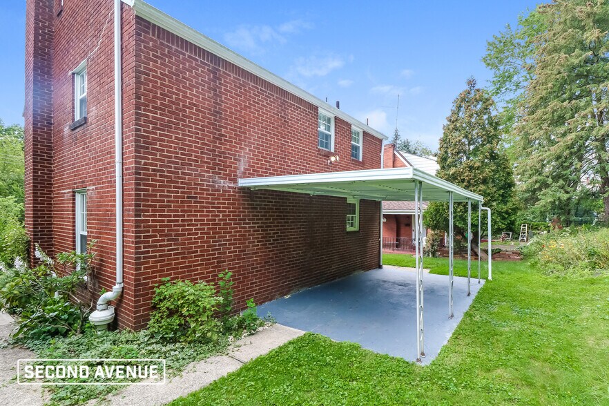 Building Photo - 3609 W Run Rd