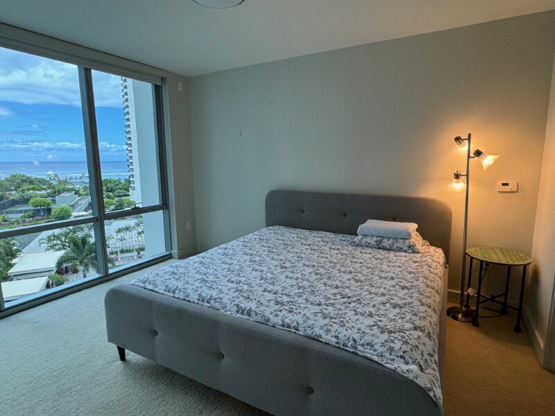 Building Photo - 1189 Waimanu St