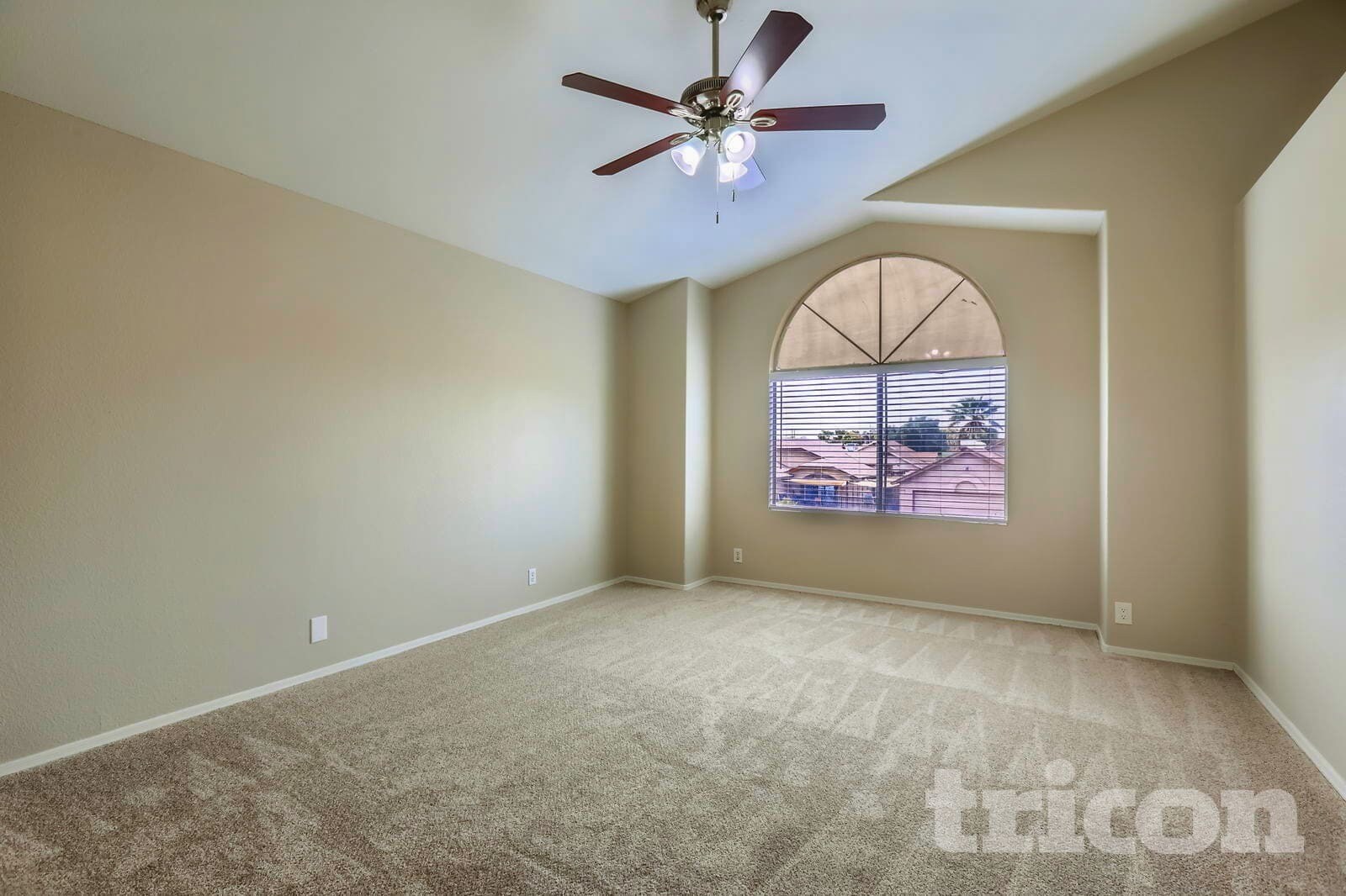 Building Photo - 7321 N 69th Ave