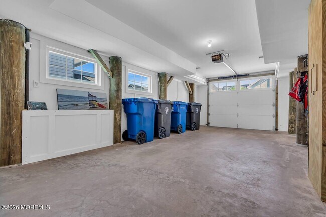 Building Photo - 13 5th Ave