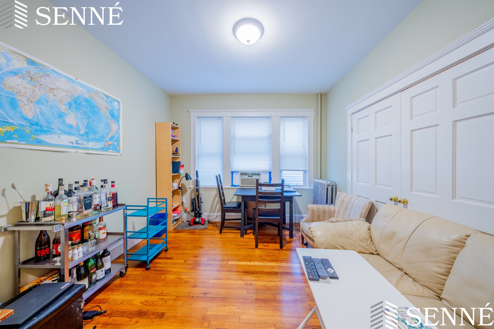 Building Photo - 114 Elm St