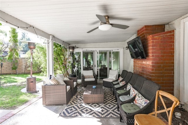 Building Photo - 7241 E Pony Ct