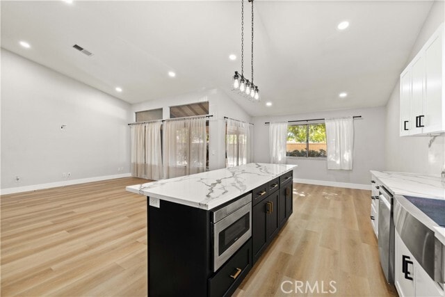 Building Photo - 1008 E Avenue J7