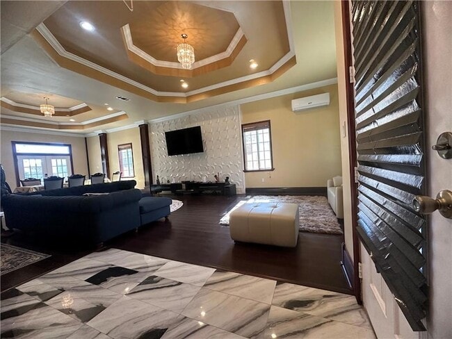 Building Photo - 5611 Rickert Dr