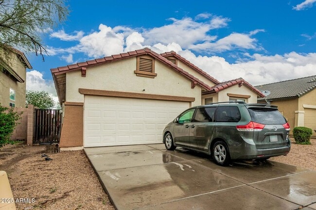 Building Photo - 6918 S 37th Dr