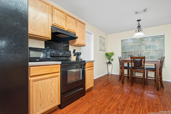 Building Photo - 10646 Manor Creek