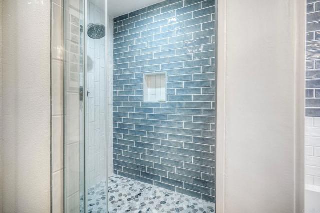 Building Photo - 823 Kalpati Cir