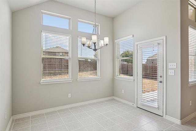 Building Photo - 924 Lake Cypress Ln