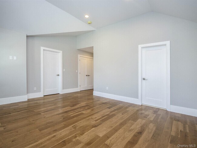 Building Photo - 15 Dunes Ln