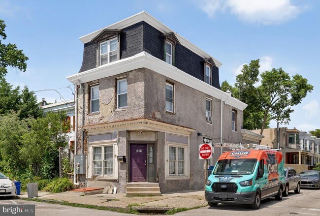 Building Photo - 6347 McCallum St