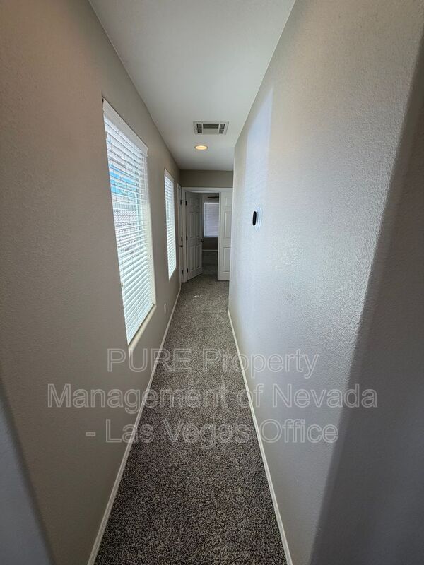 Building Photo - 4320 Laguna Garden Ave