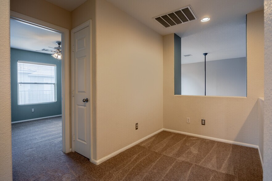 Building Photo - 10343 Keystone Pastures St