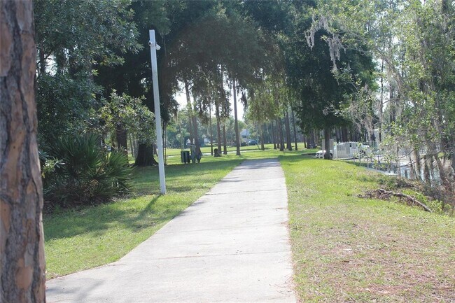 Building Photo - 50989 US-27