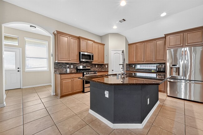 Building Photo - 19334 N Cottonwood Green Ln