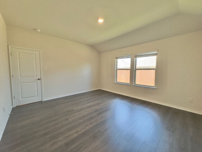Building Photo - 11333 Pecan Crk Dr