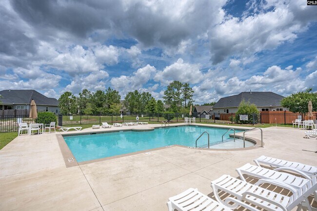 Building Photo - 1340 Beechfern Cir