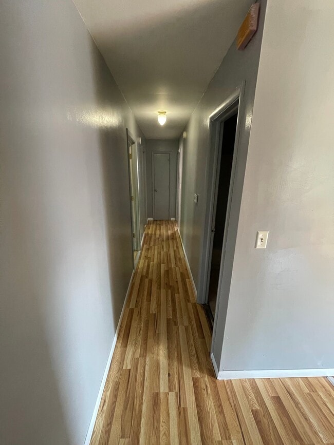 Building Photo - 5212 Bahia Dr