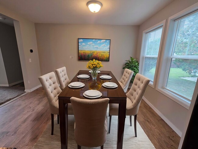 Building Photo - 4548 Spruce Ct