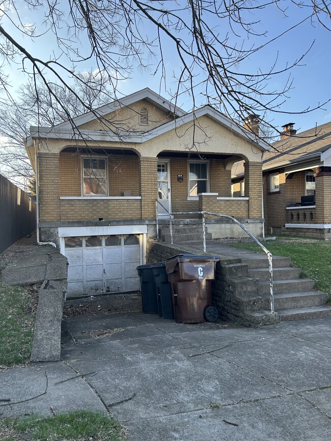 Building Photo - 4313 Church St