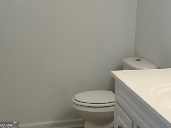 Building Photo - 1736 Salem Woods Dr SE