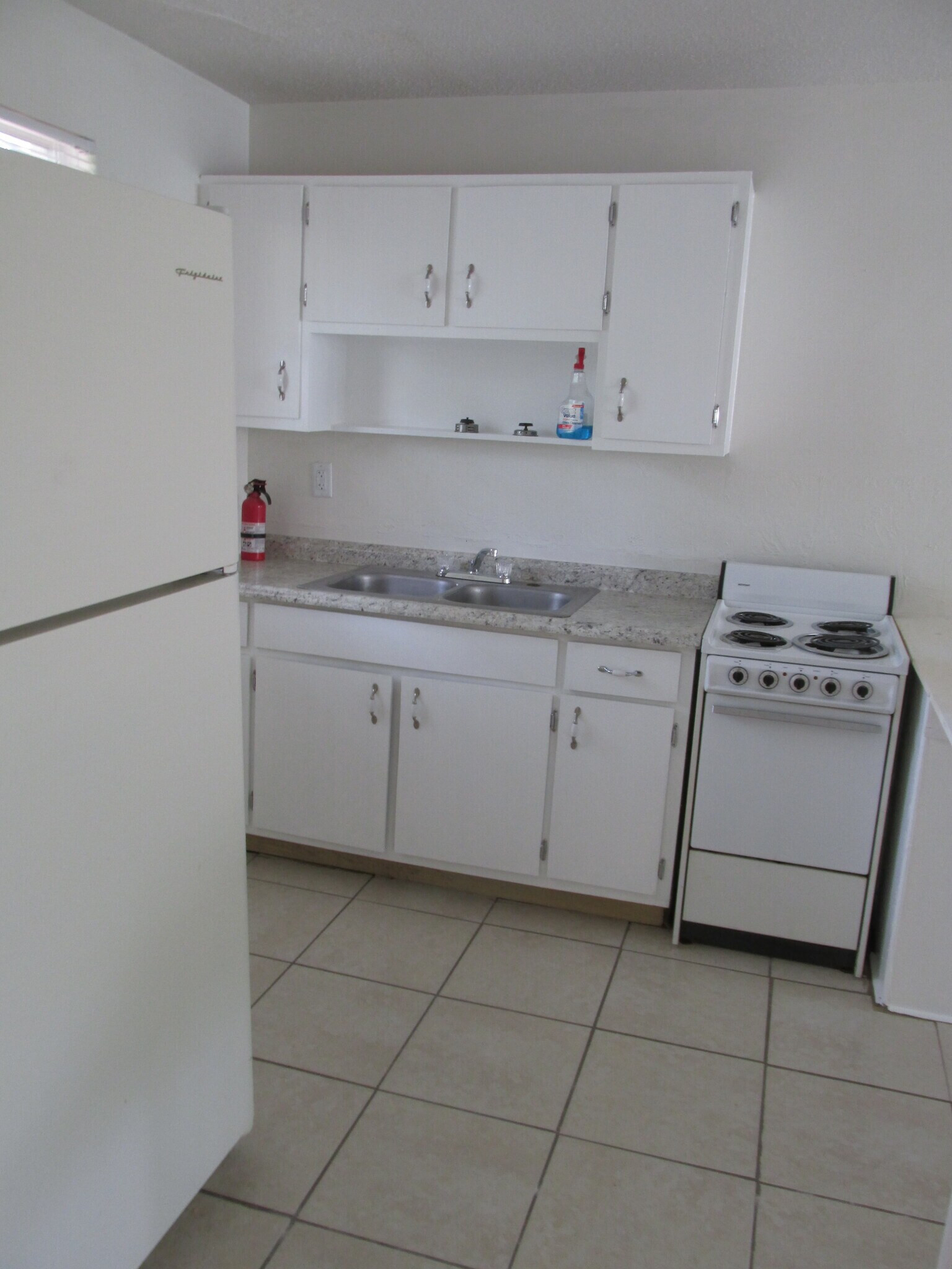 Building Photo - 309 Charles St