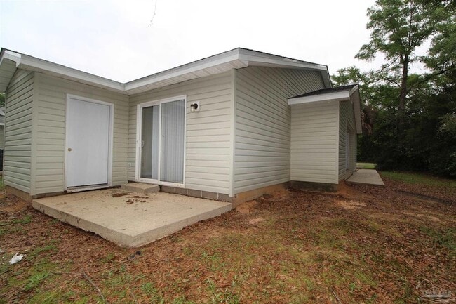 Building Photo - 601 N 61st Ave