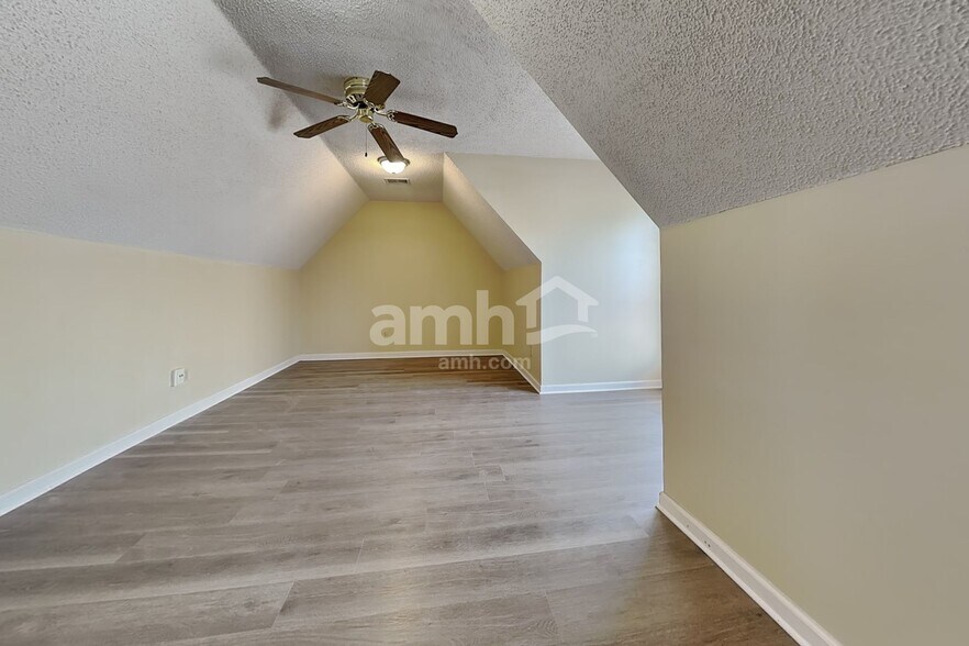 Building Photo - 8584 Afterglow Cv
