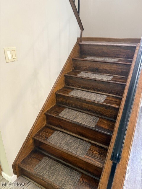 Building Photo - 8297 Quail Point Ln