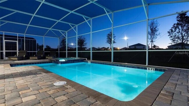 Building Photo - 1592 Maidstone Ct