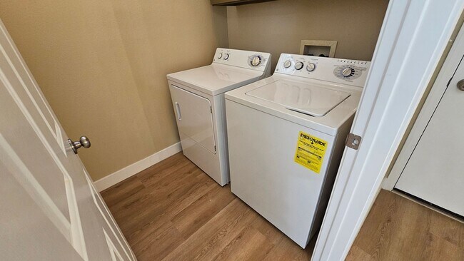 Building Photo - ADORABLE HOME IN SUMMERLIN!!!