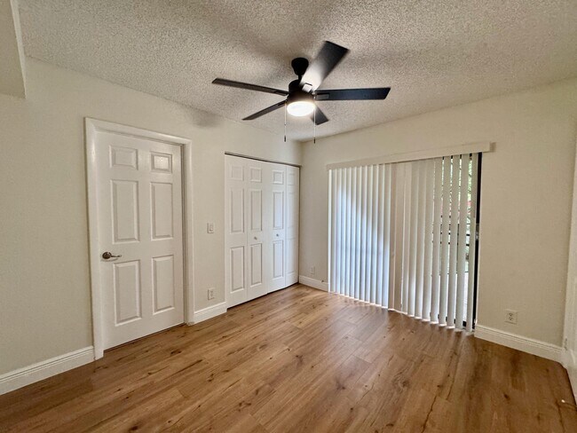 Building Photo - 8189 Severn Dr