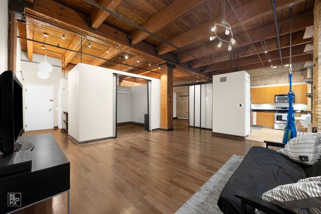 Building Photo - Lakefront Loft in a Historical Building wi...