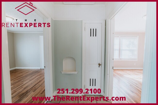 Building Photo - 254 Pinehill Dr