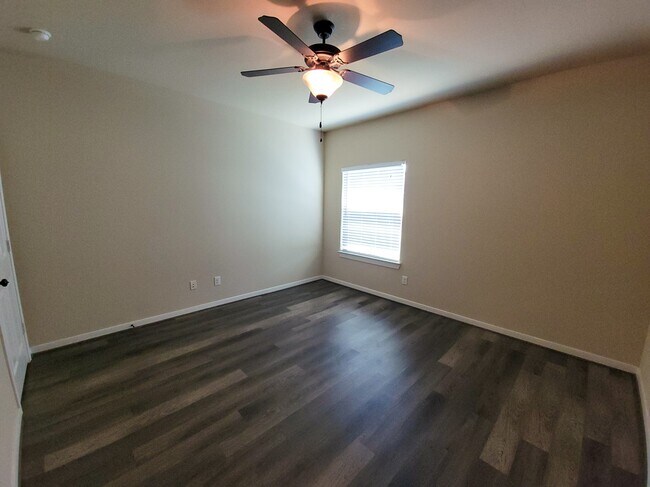 Building Photo - 136 Bolero Way