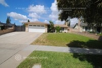 Building Photo - 8274 Eastwood Ave