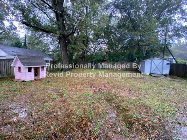 Building Photo - 4121 Westover Ave