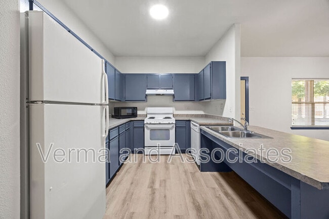 Building Photo - The Village at Scull Creek