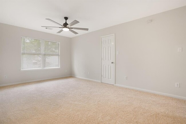 Building Photo - 403 Mystic Glen Loop