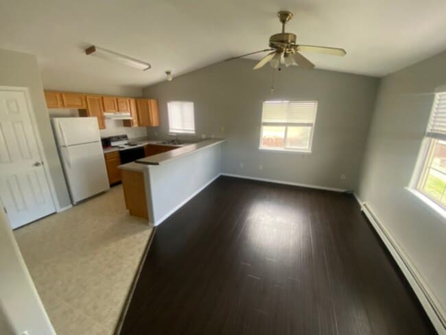 Building Photo - Fruita Living!!