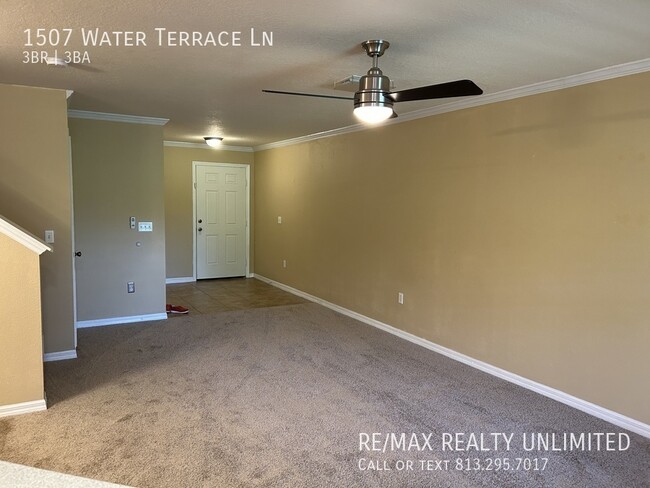 Building Photo - 1507 Water Terrace Ln